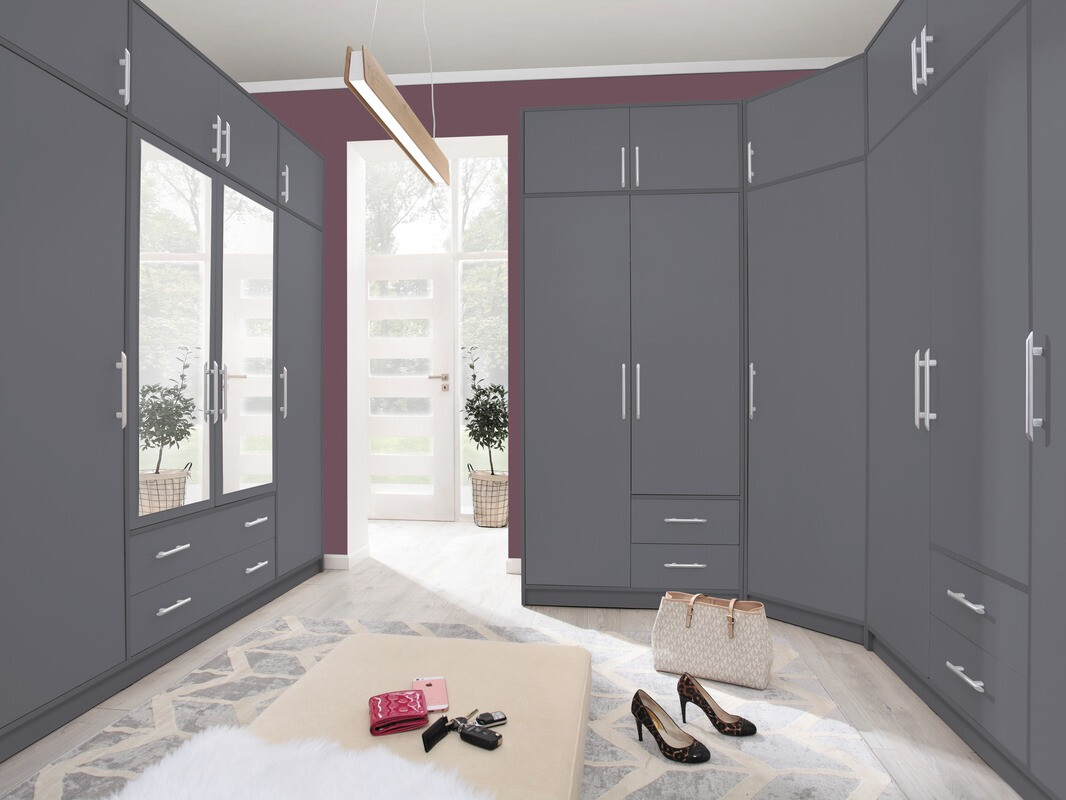 Kolekcija pohištva Cavmero