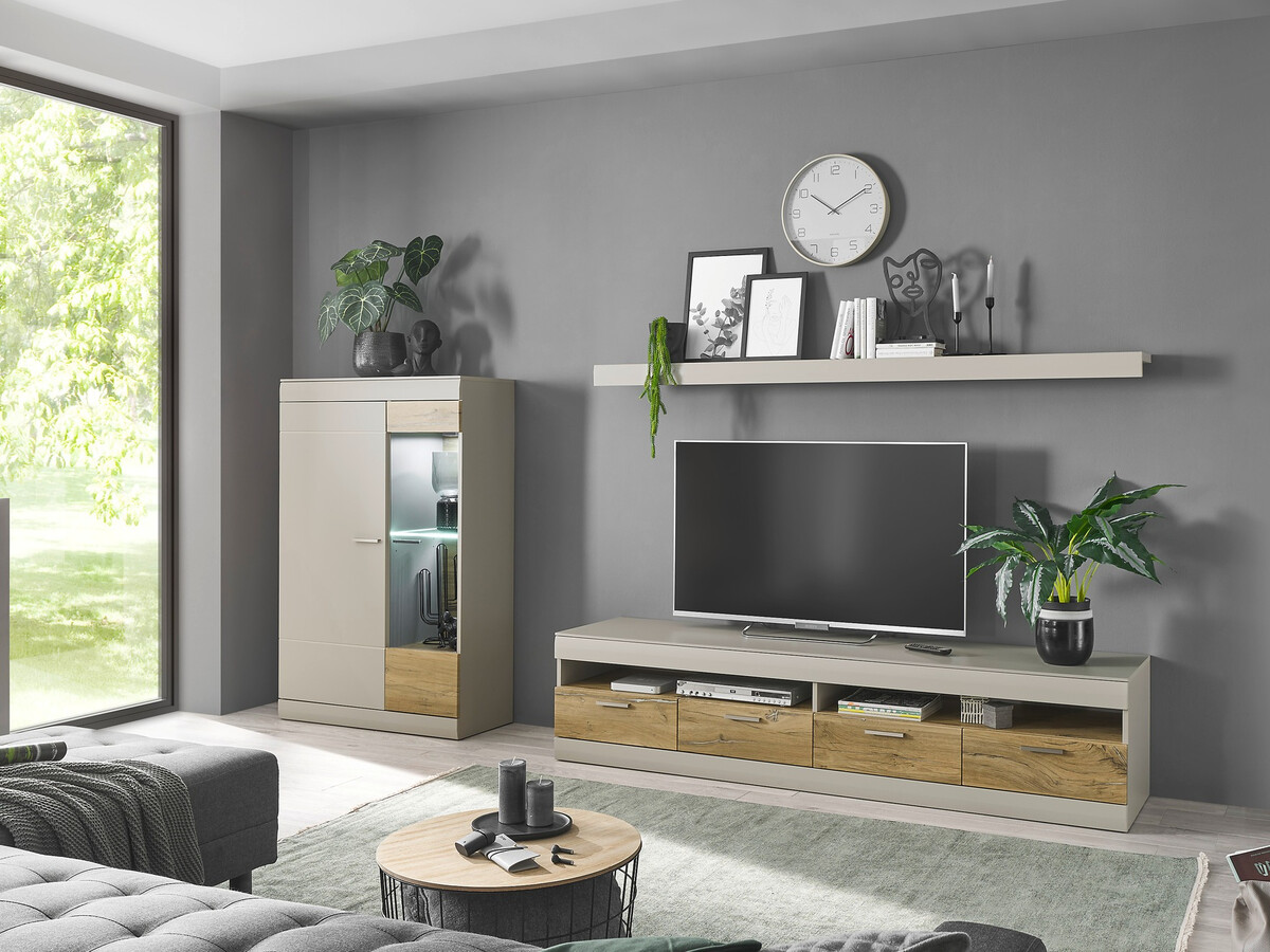 Kolekcija pohištva Romlevu