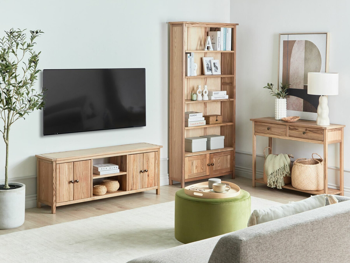 Kolekcija pohištva Melmone