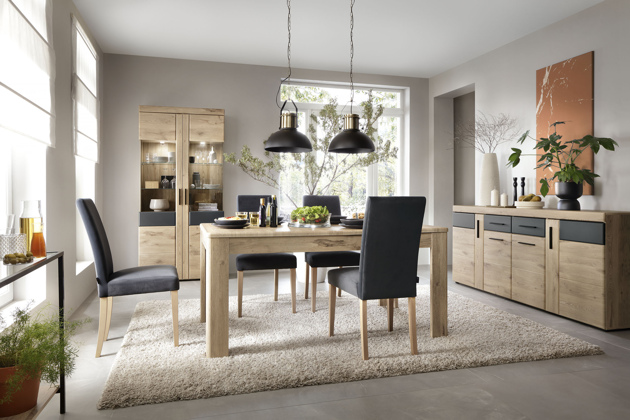 Kolekcija pohištva Tivodea