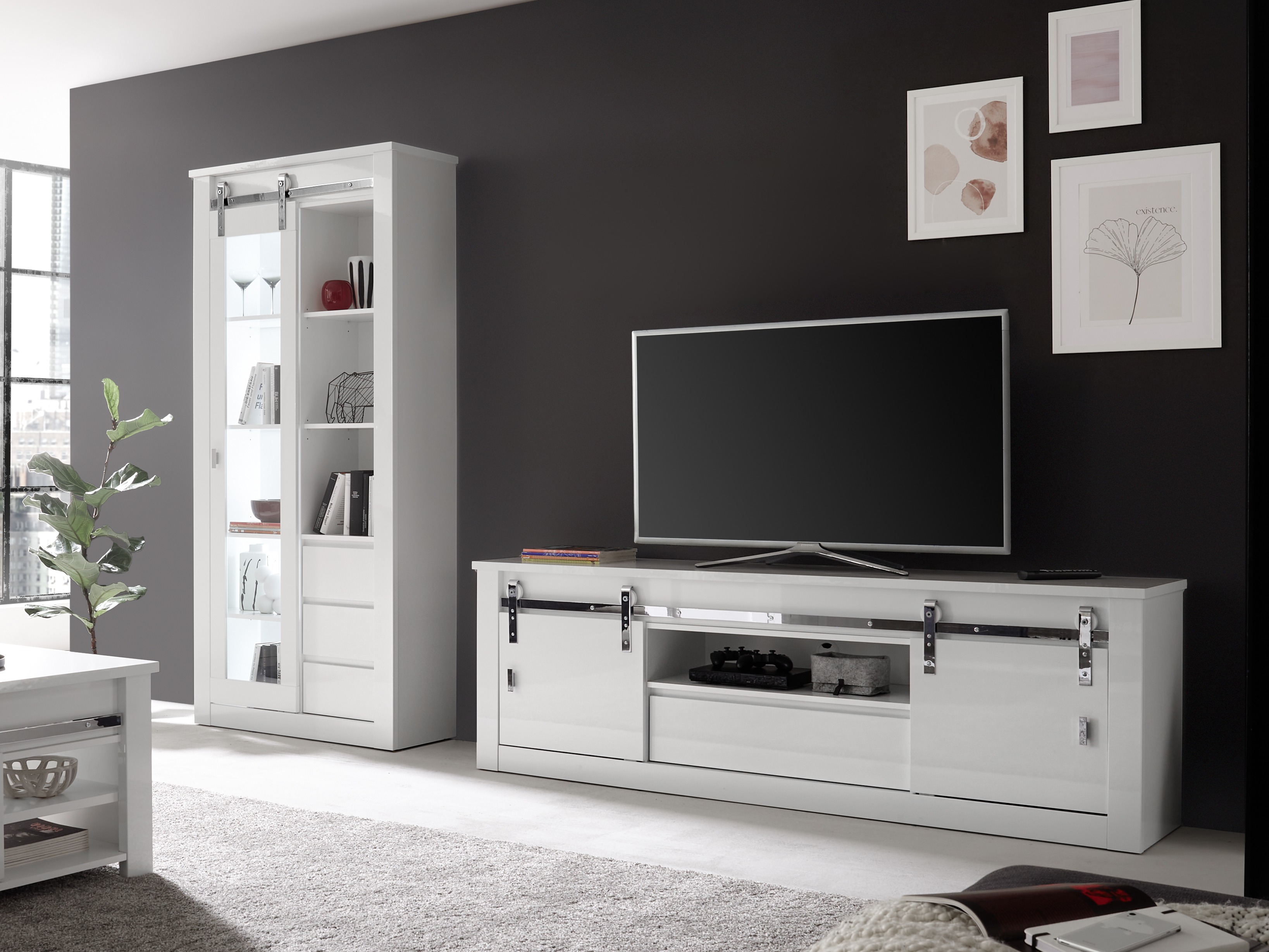 Kolekcija pohištva Cirelia