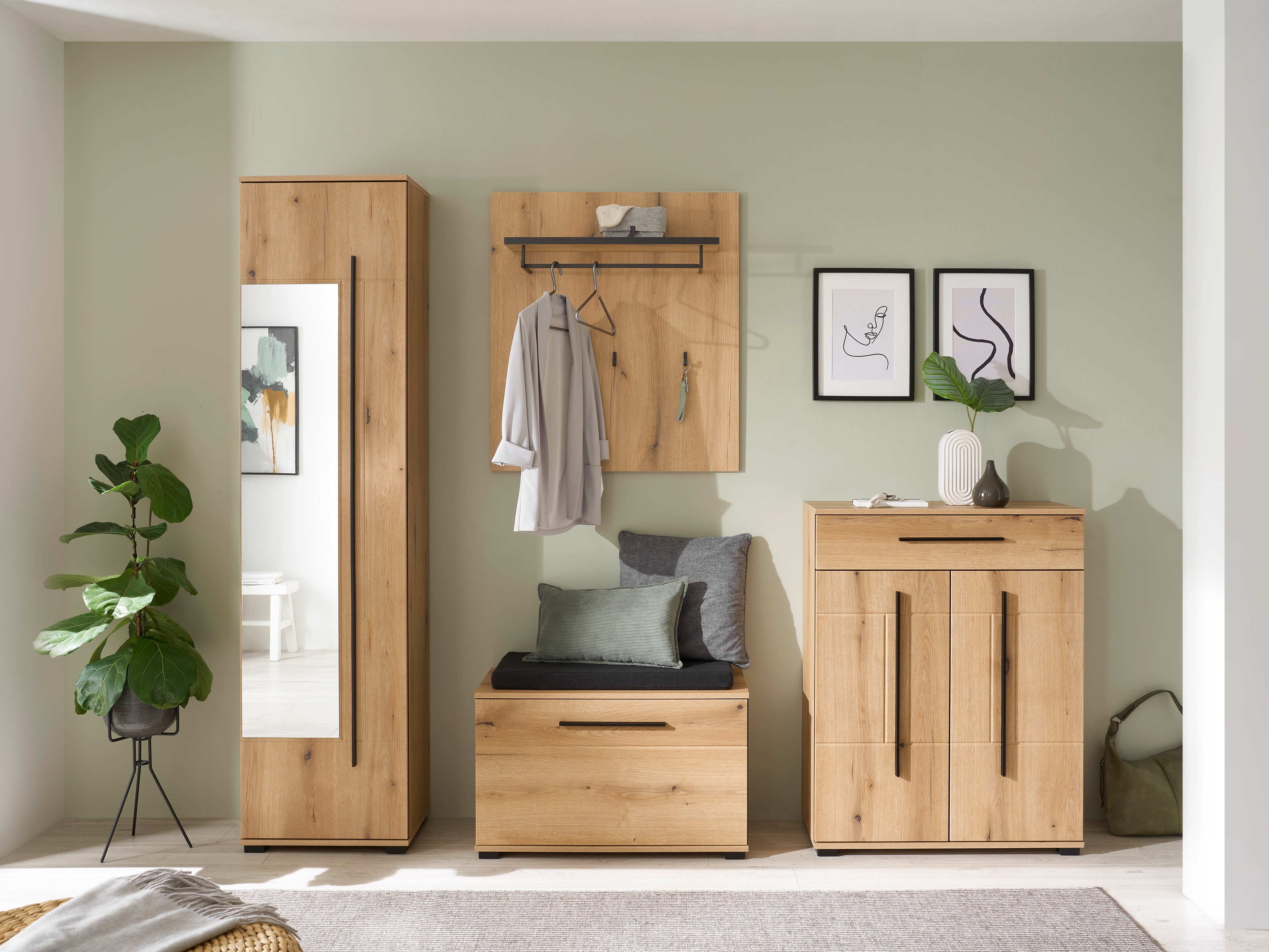 Kolekcija pohištva Mondala