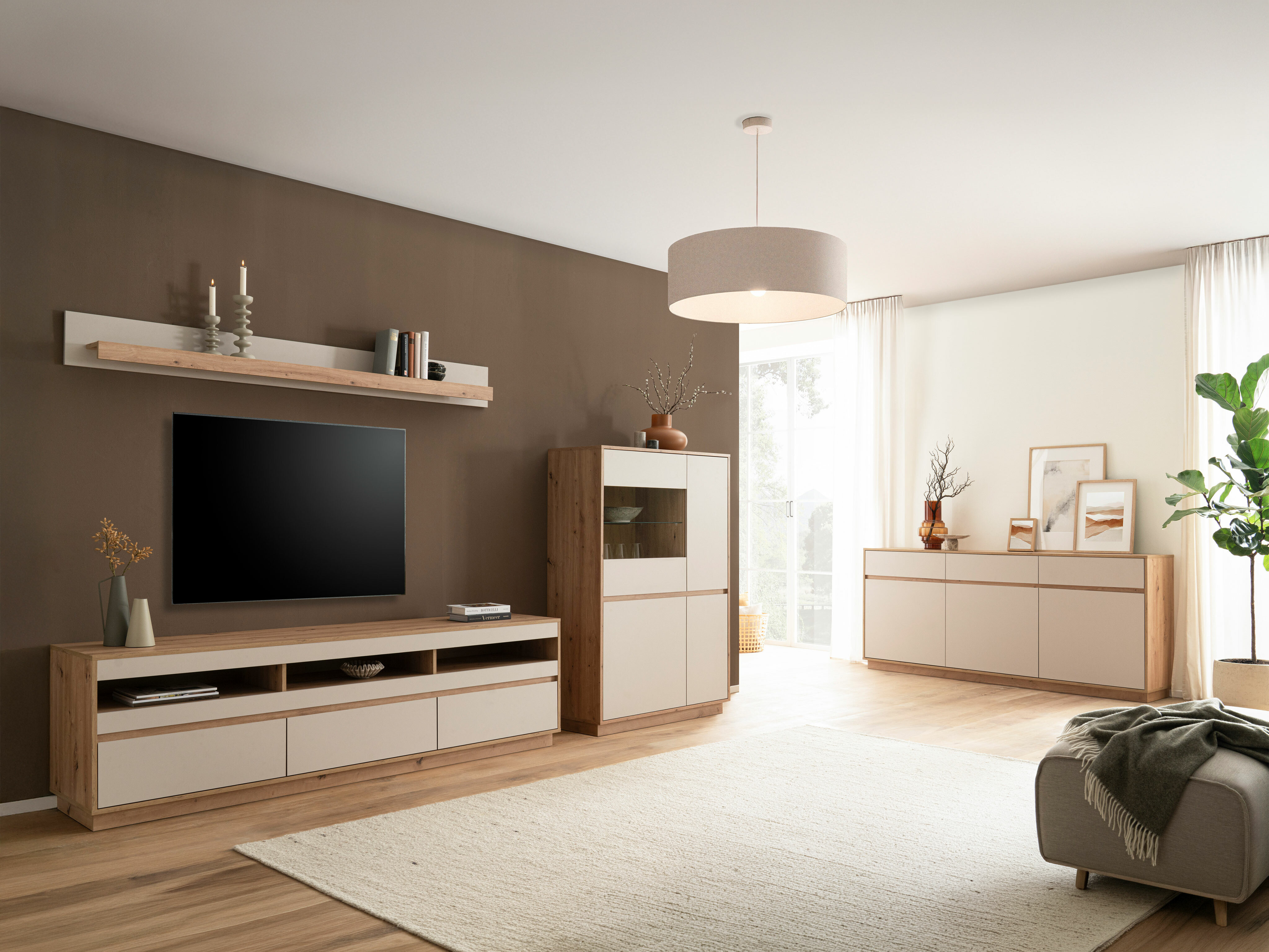 Kolekcija pohištva Ferciro