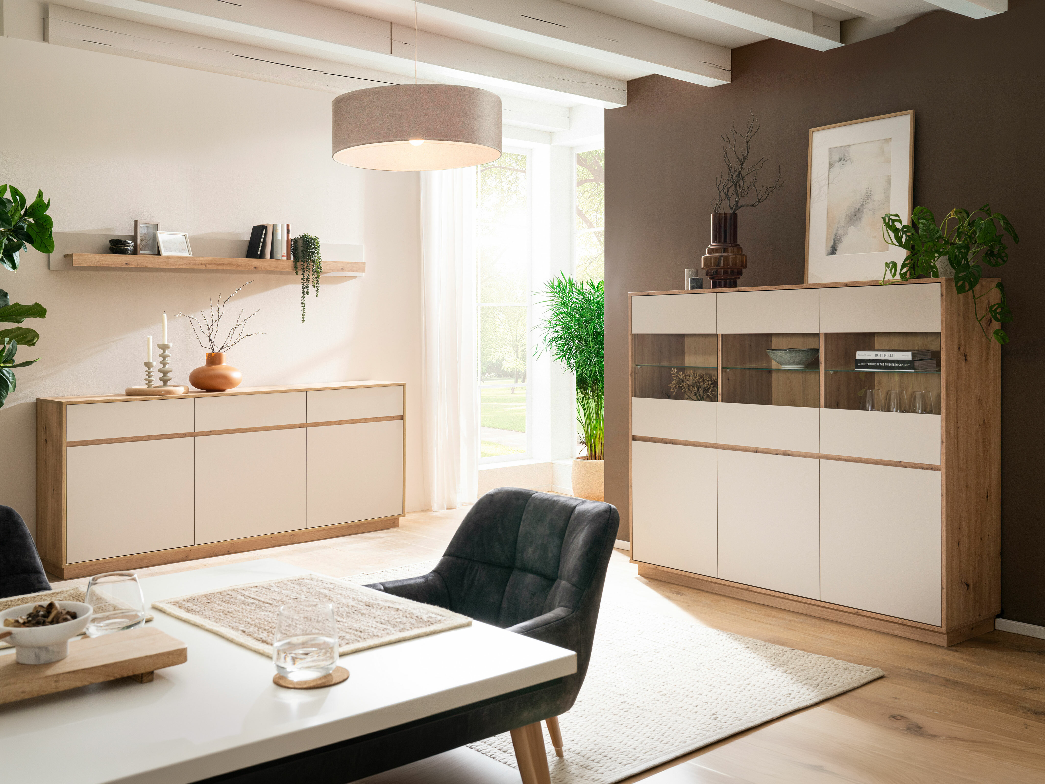 Kolekcija pohištva Ferciro