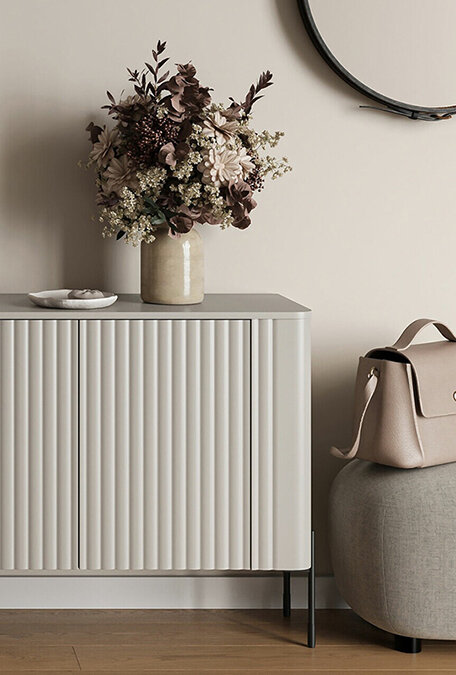 Kategorija Pohištvo v barvi kašmirja