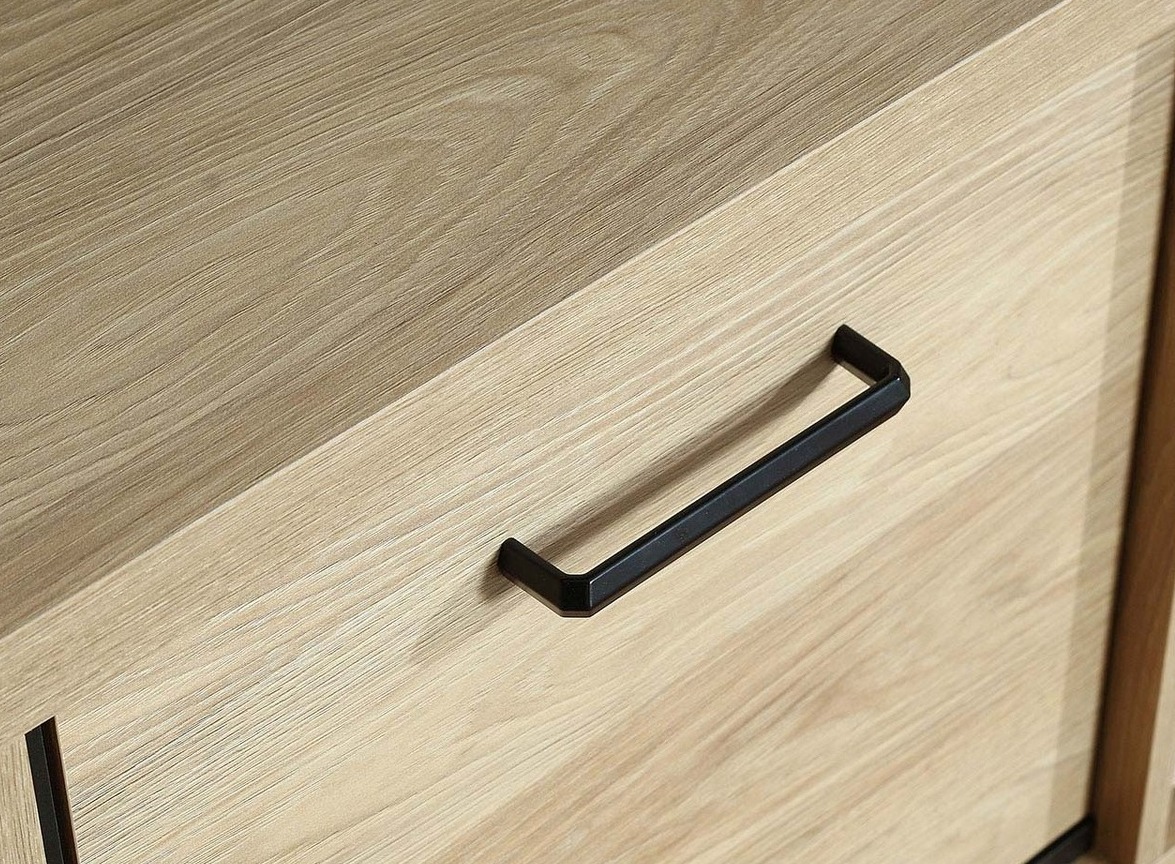 Regal Etrmoni 102 (Svetel les)