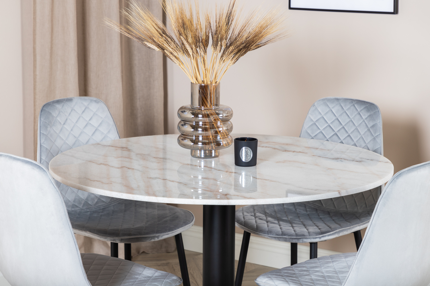 Jedilniški komplet Dallas 1302 (Siva + Črna)