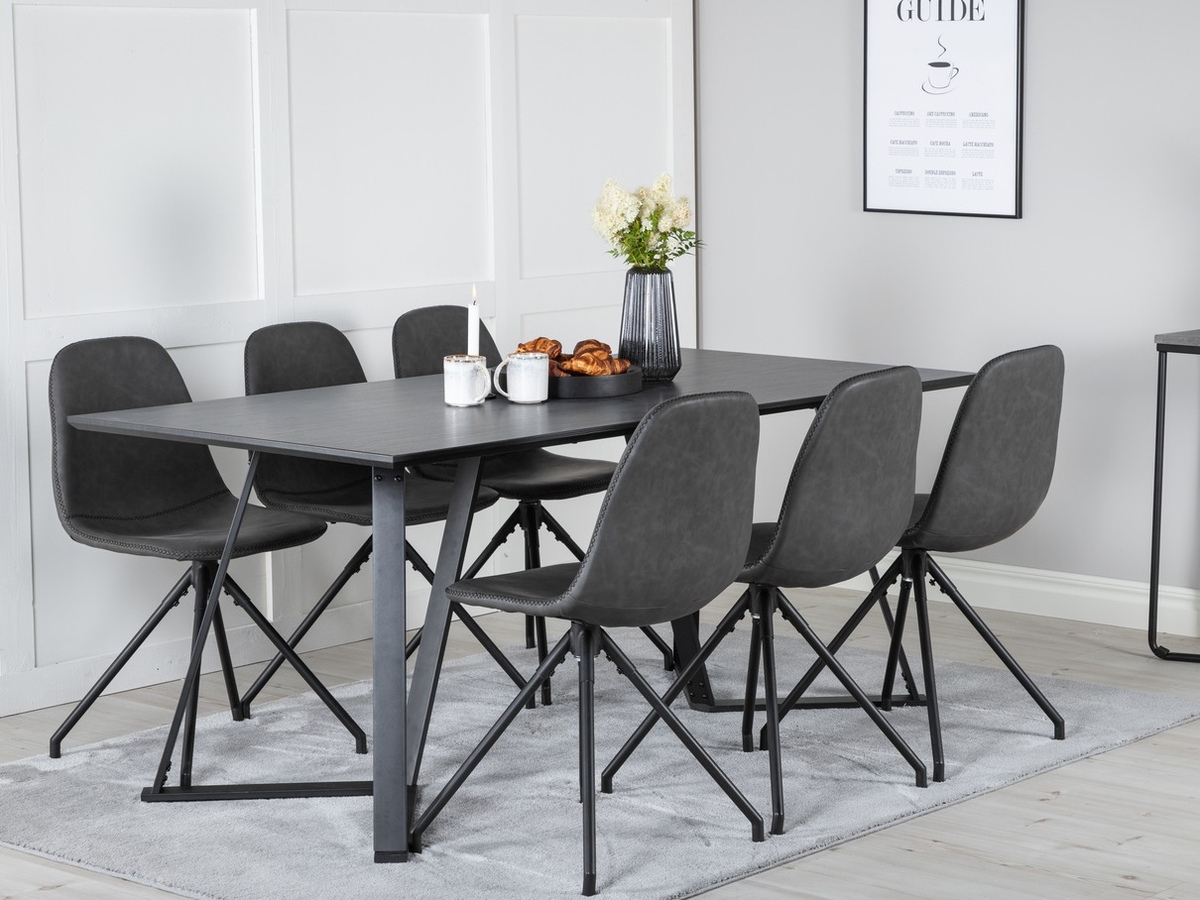 Jedilniški komplet Dallas 2026