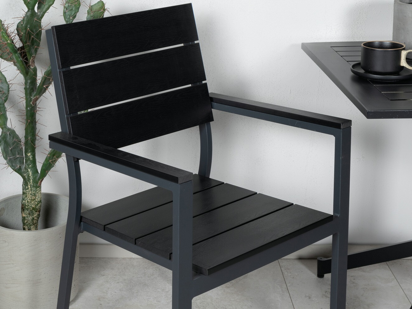 Komplet mize in stolov Dallas 2111