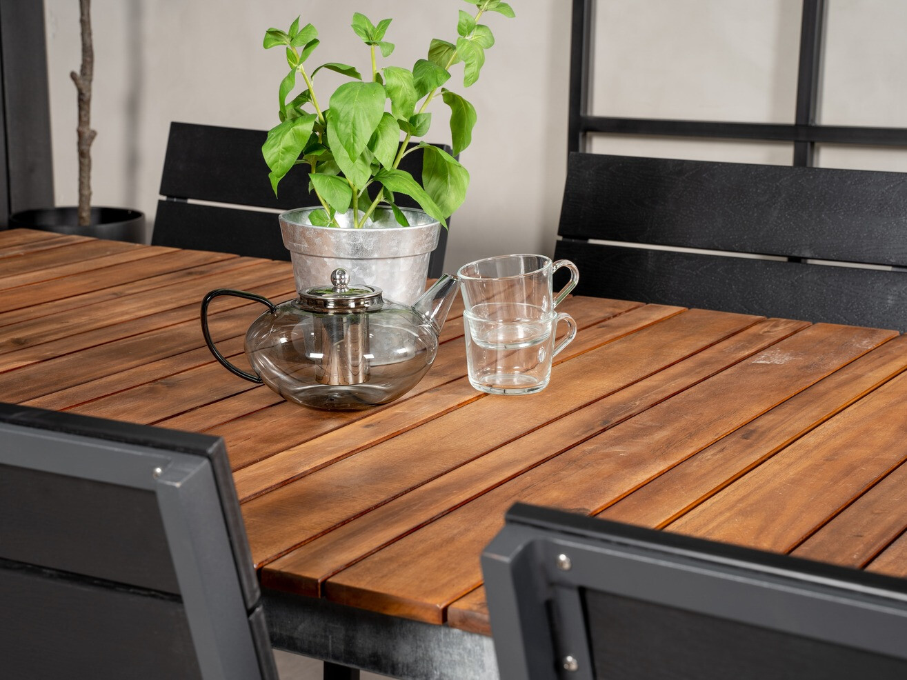 Vrtna miza Dallas 672