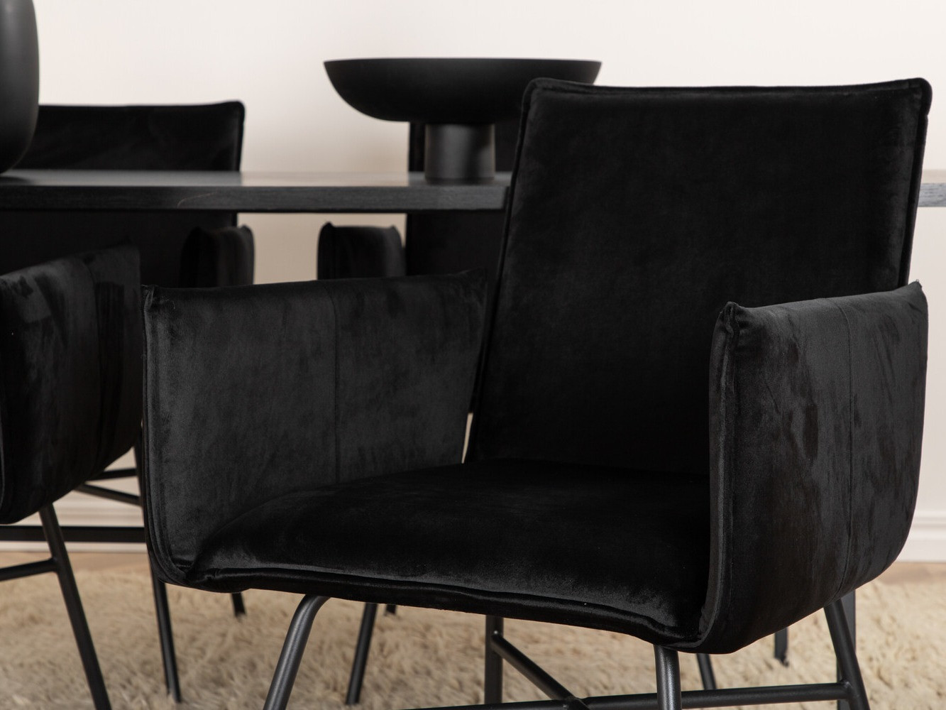 Jedilniški komplet Dallas 2789 (Črna)