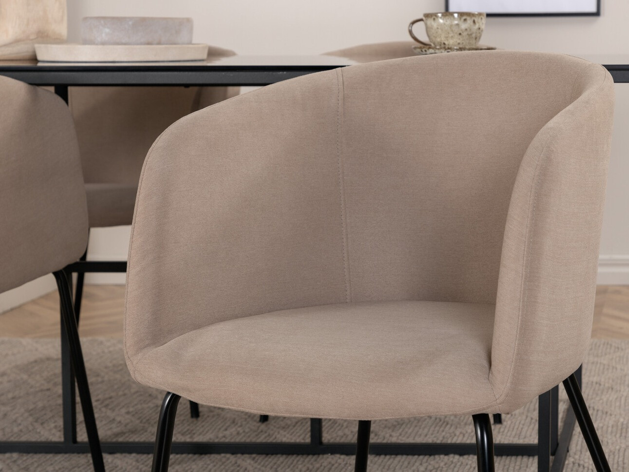 Jedilniški komplet Dallas 3044 (Krema + Črna)