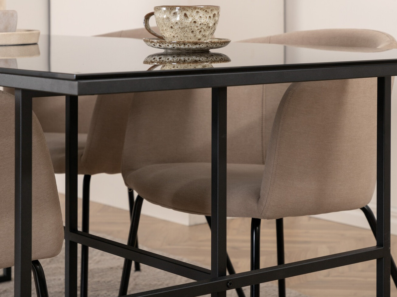 Jedilniški komplet Dallas 3044 (Krema + Črna)