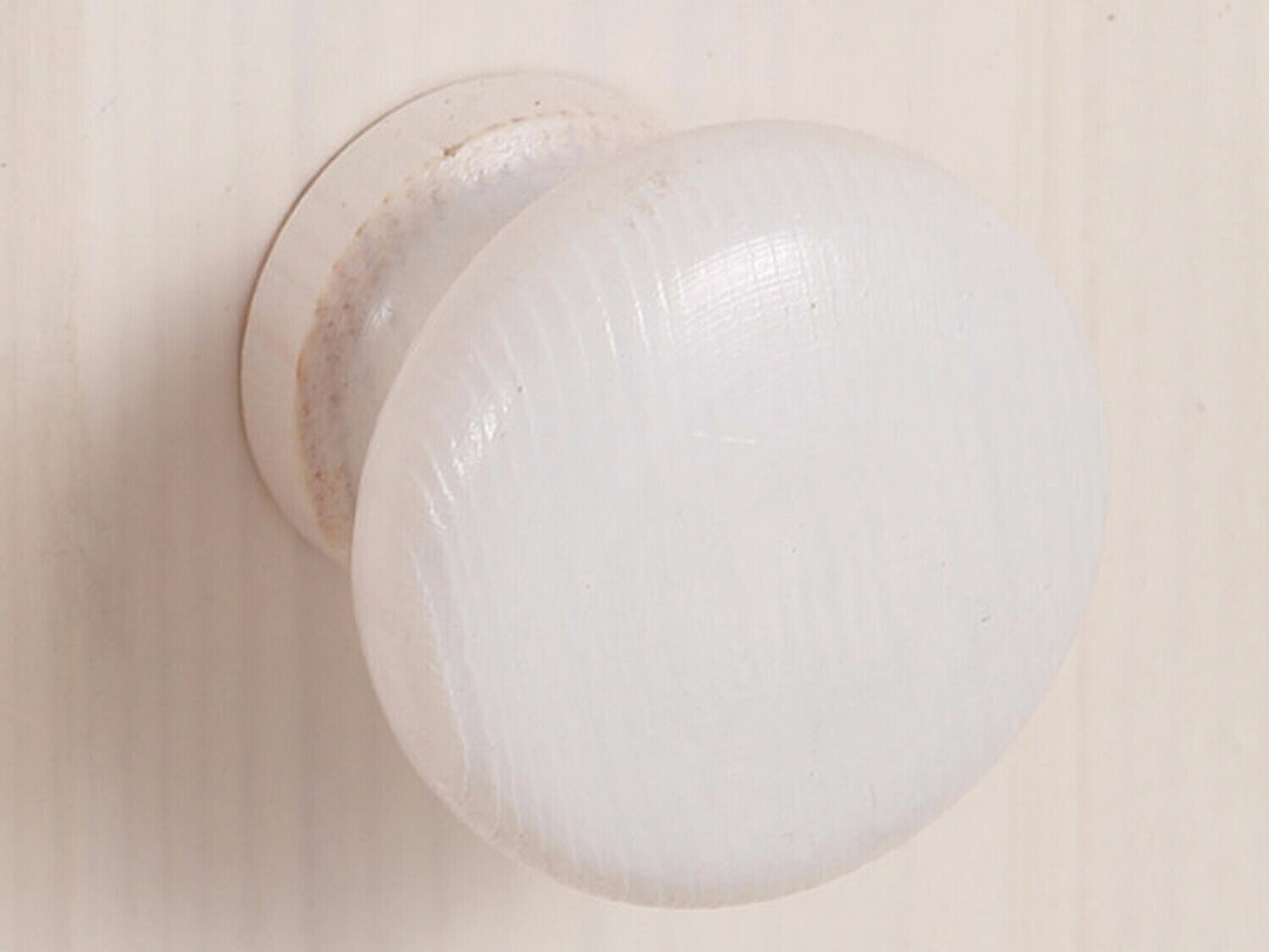 Komoda Fenlaru 105 (Bela)