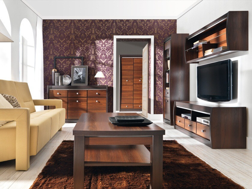 Klubska mizica Loretri 110