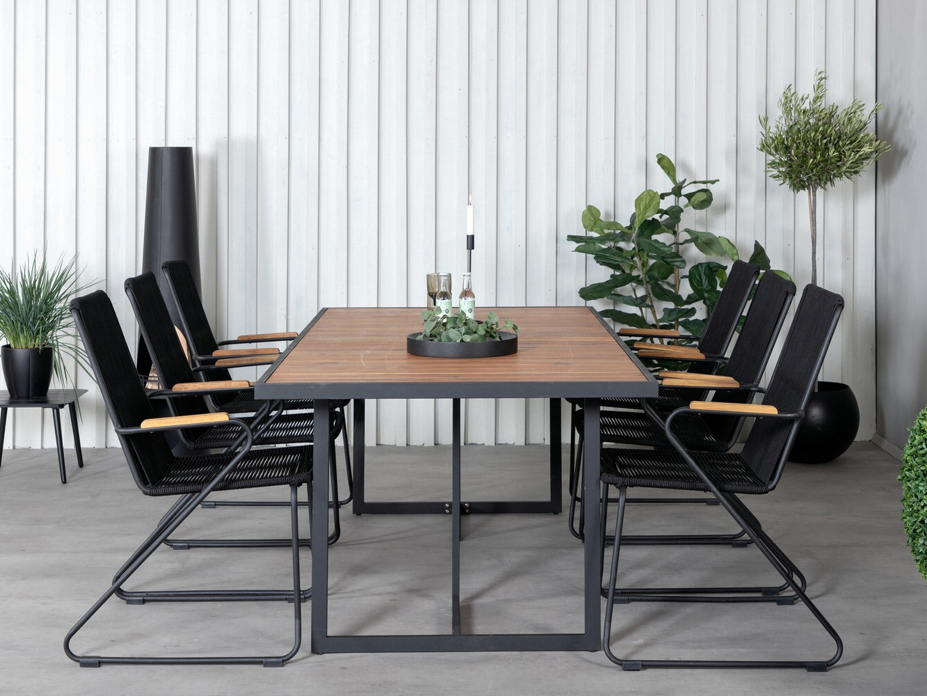 Komplet mize in stolov Dallas 2913