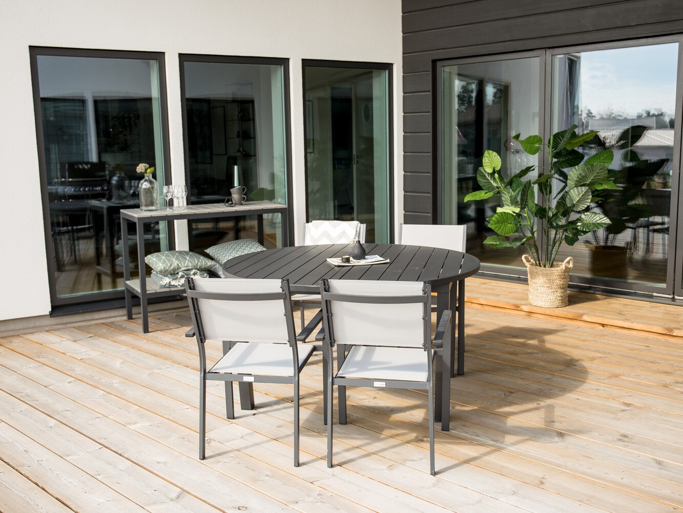 Vrtna miza Dallas 566