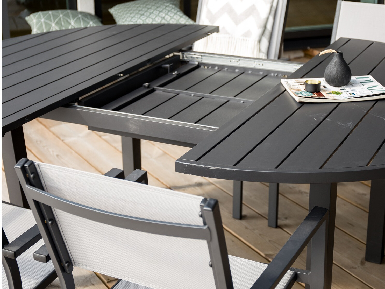 Vrtna miza Dallas 566