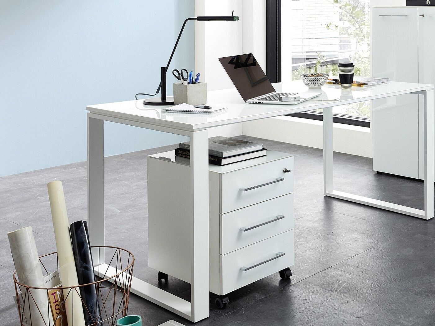 Pisalna miza Catcamu 109