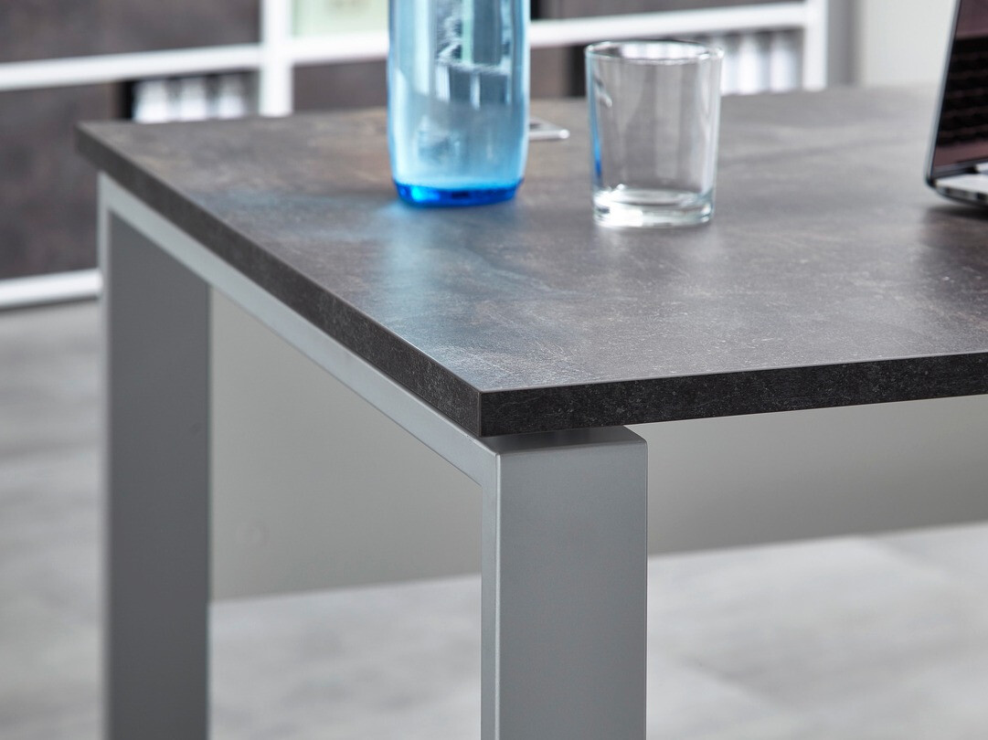 Pisalna miza Sacramento 466