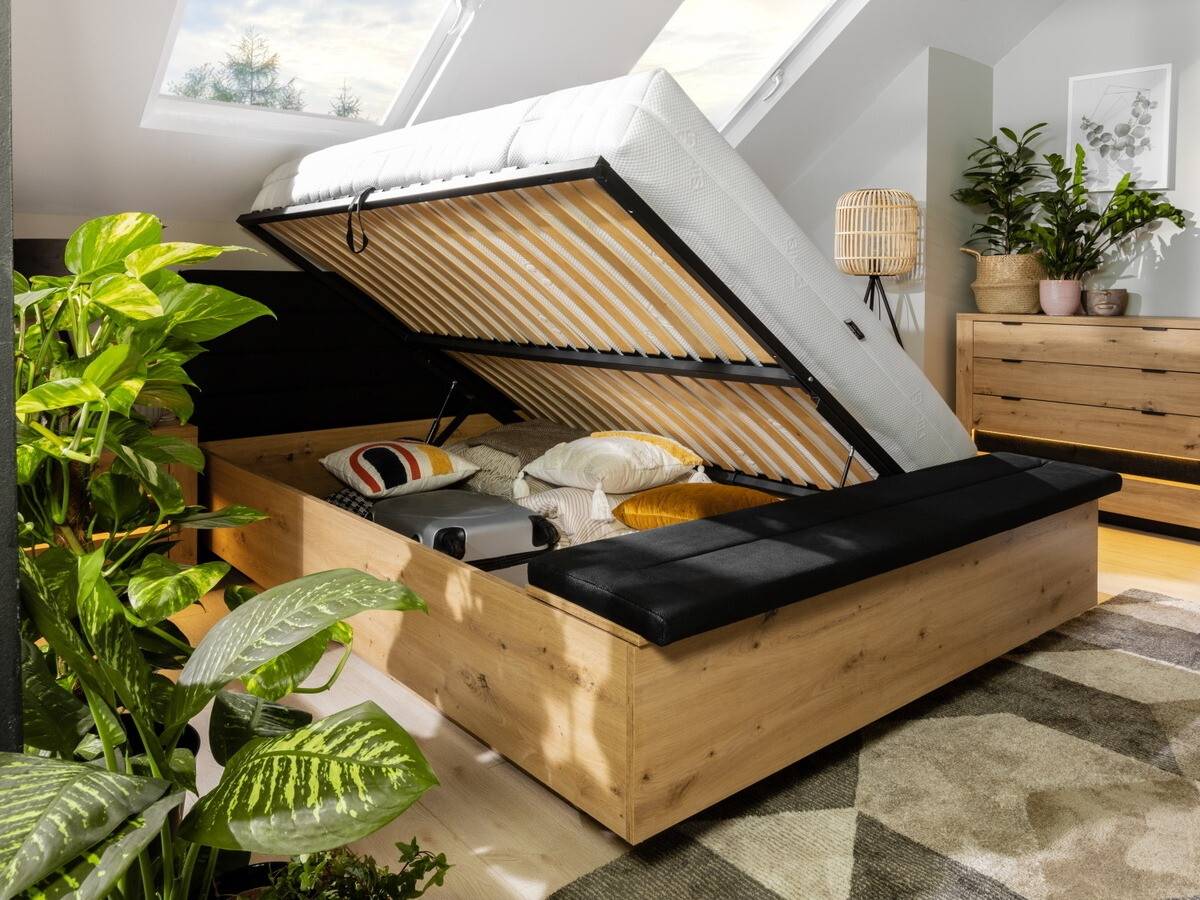 Postelja Sermeli 111