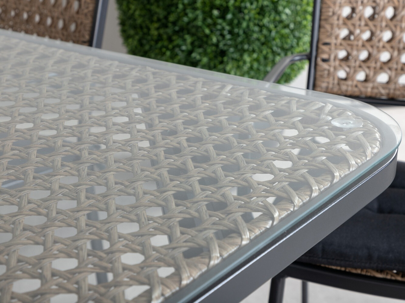 Komplet mize in stolov Dallas 508