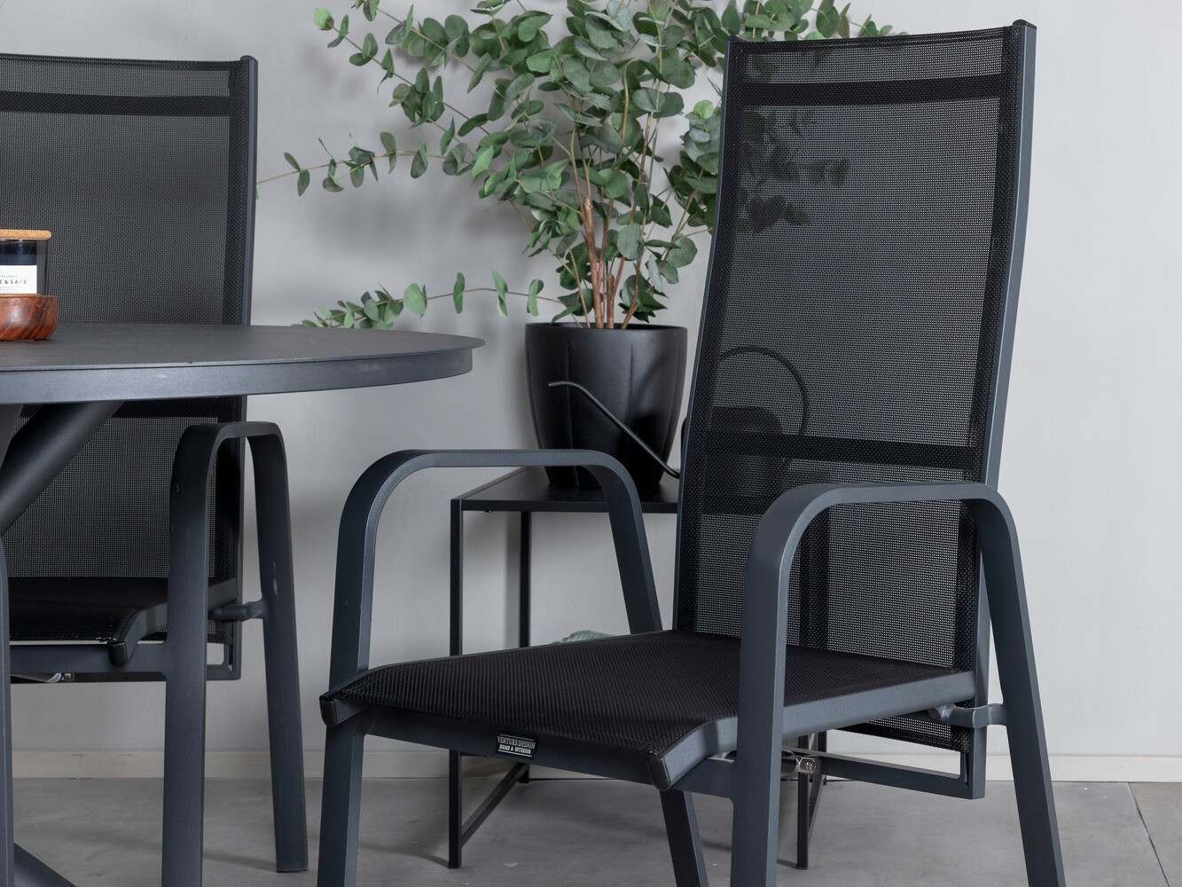 Komplet mize in stolov Dallas 486