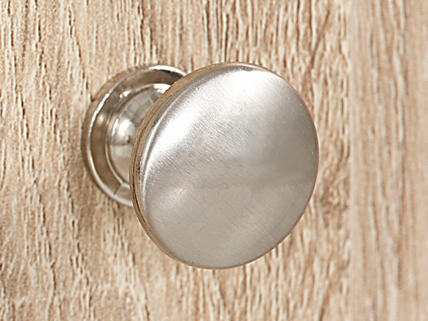 Omarica Odemela 102 (Lahki hrast)