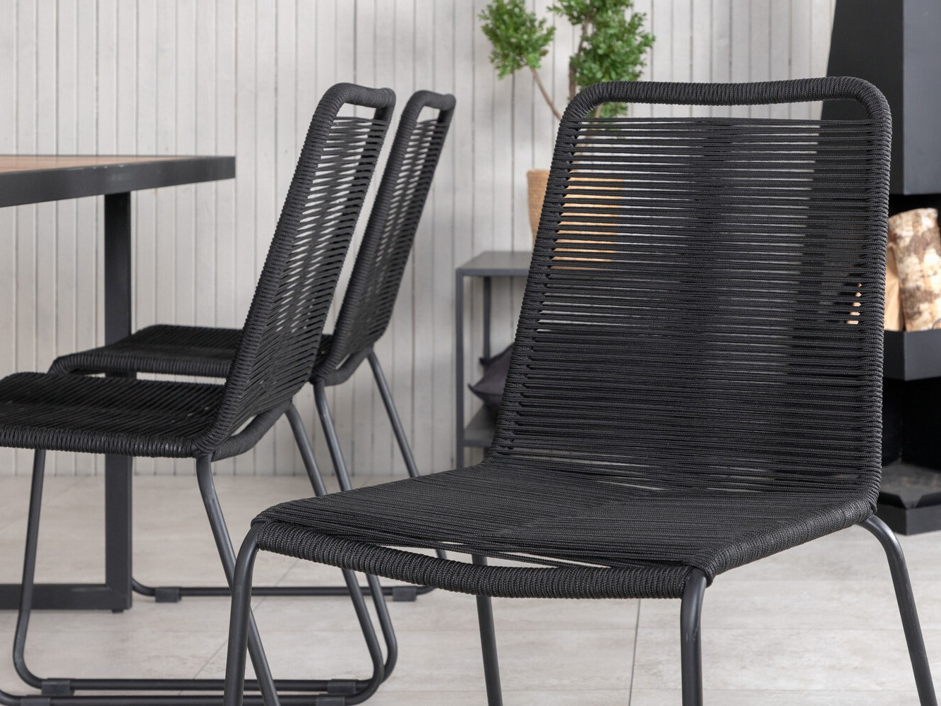 Komplet mize in stolov Dallas 2911