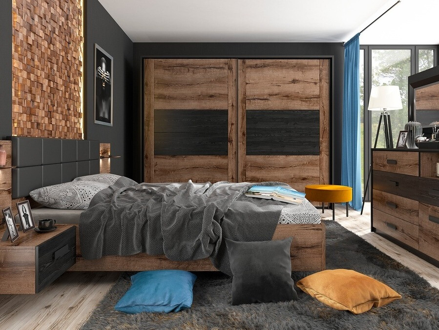 Garderobna omara Livmoru 103