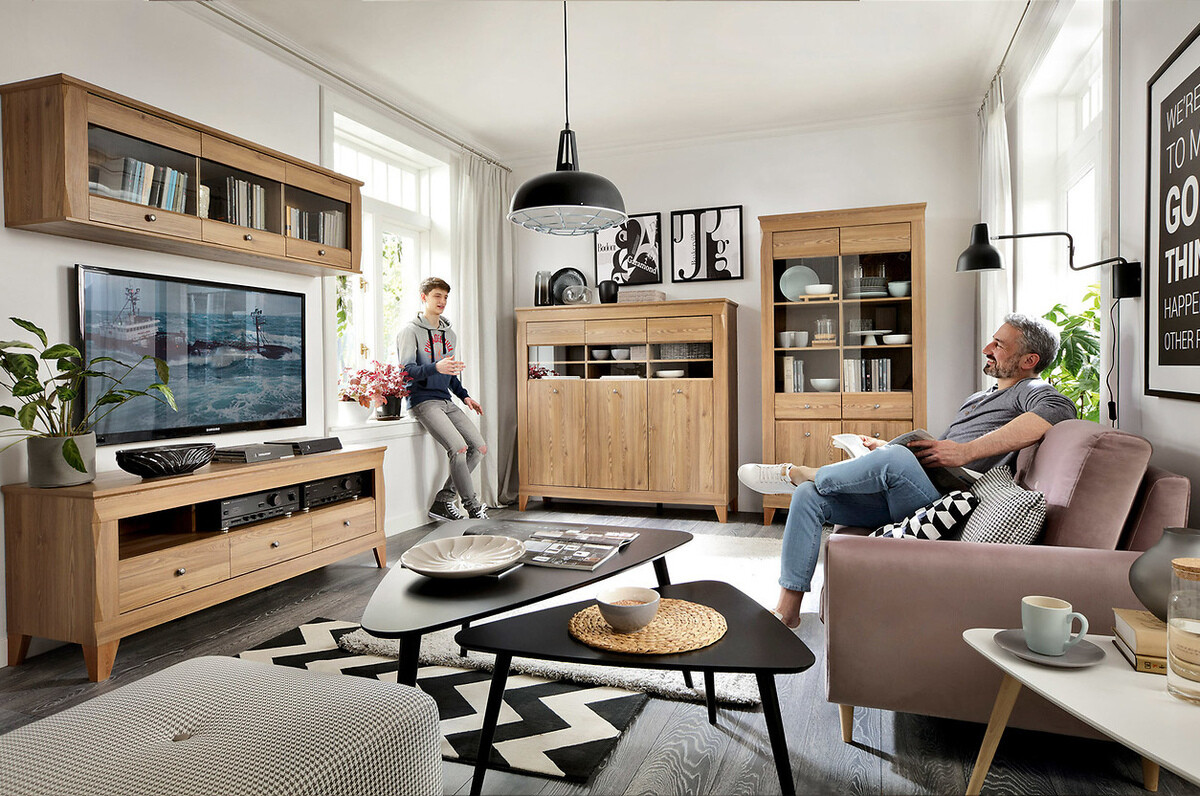 TV-omarica Lirmora 111