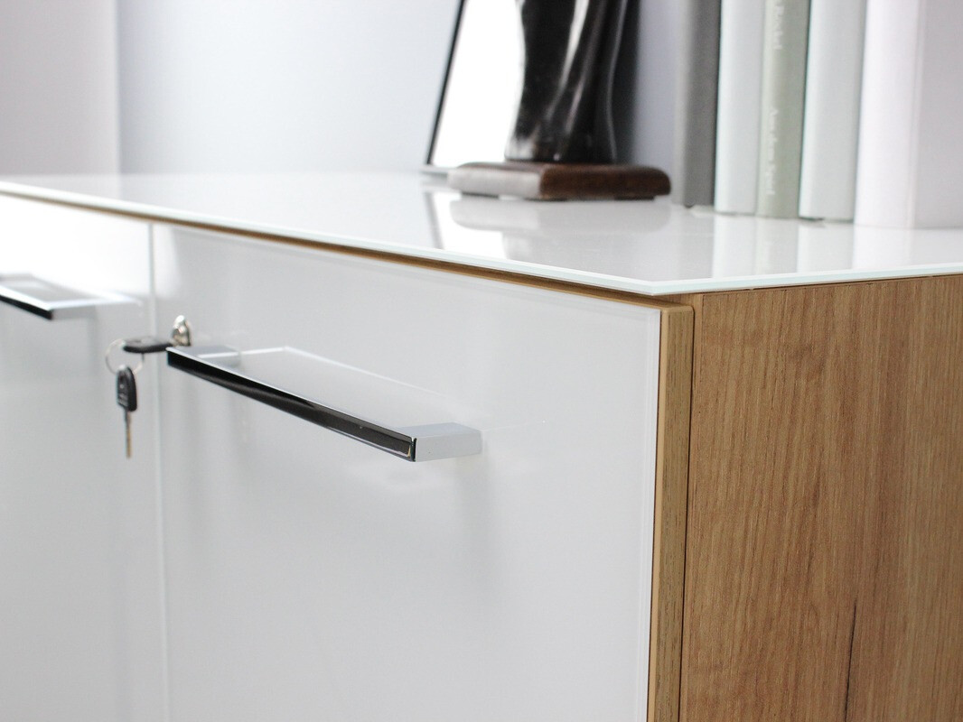 Regal Catcamu 104 (Sijaj bela + Navarra hrast)