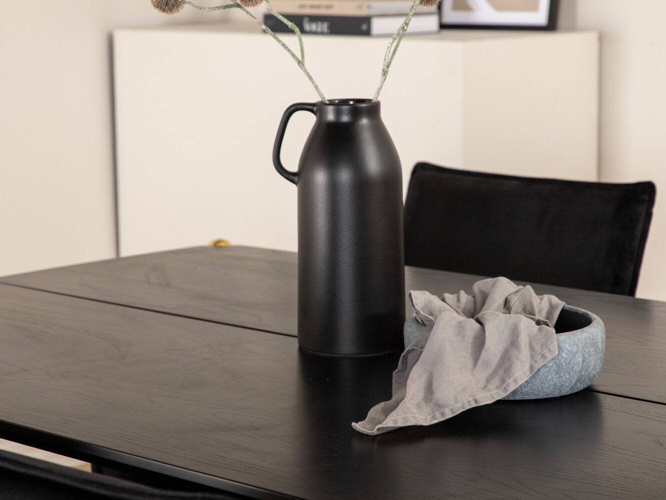 Jedilniški komplet Dallas 5034 (Črna)