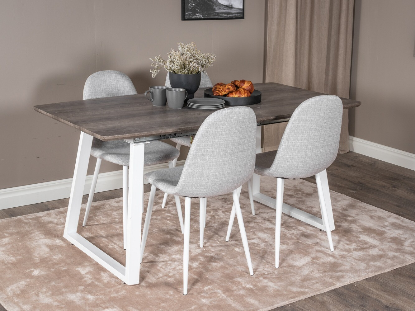 Jedilniški komplet Dallas 1979 (Bela + Svetlo siva)