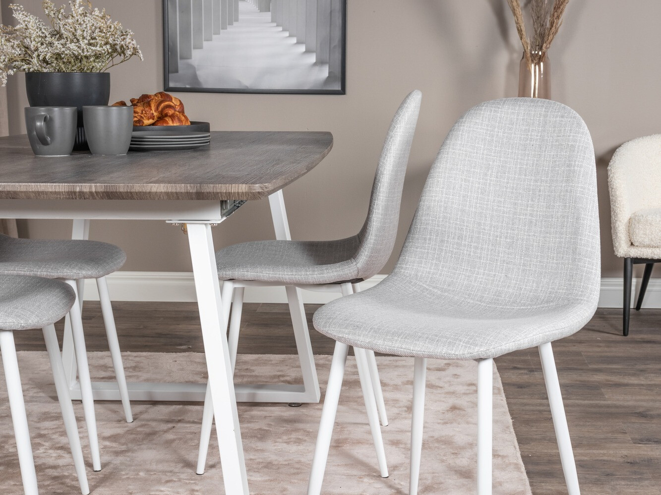 Jedilniški komplet Dallas 1979 (Bela + Svetlo siva)