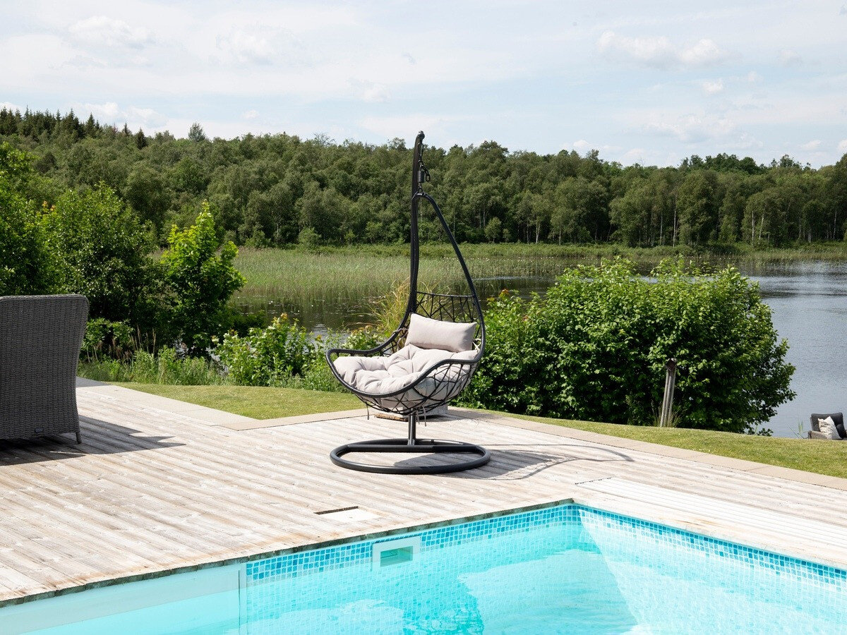 Viseči stol Dallas 515