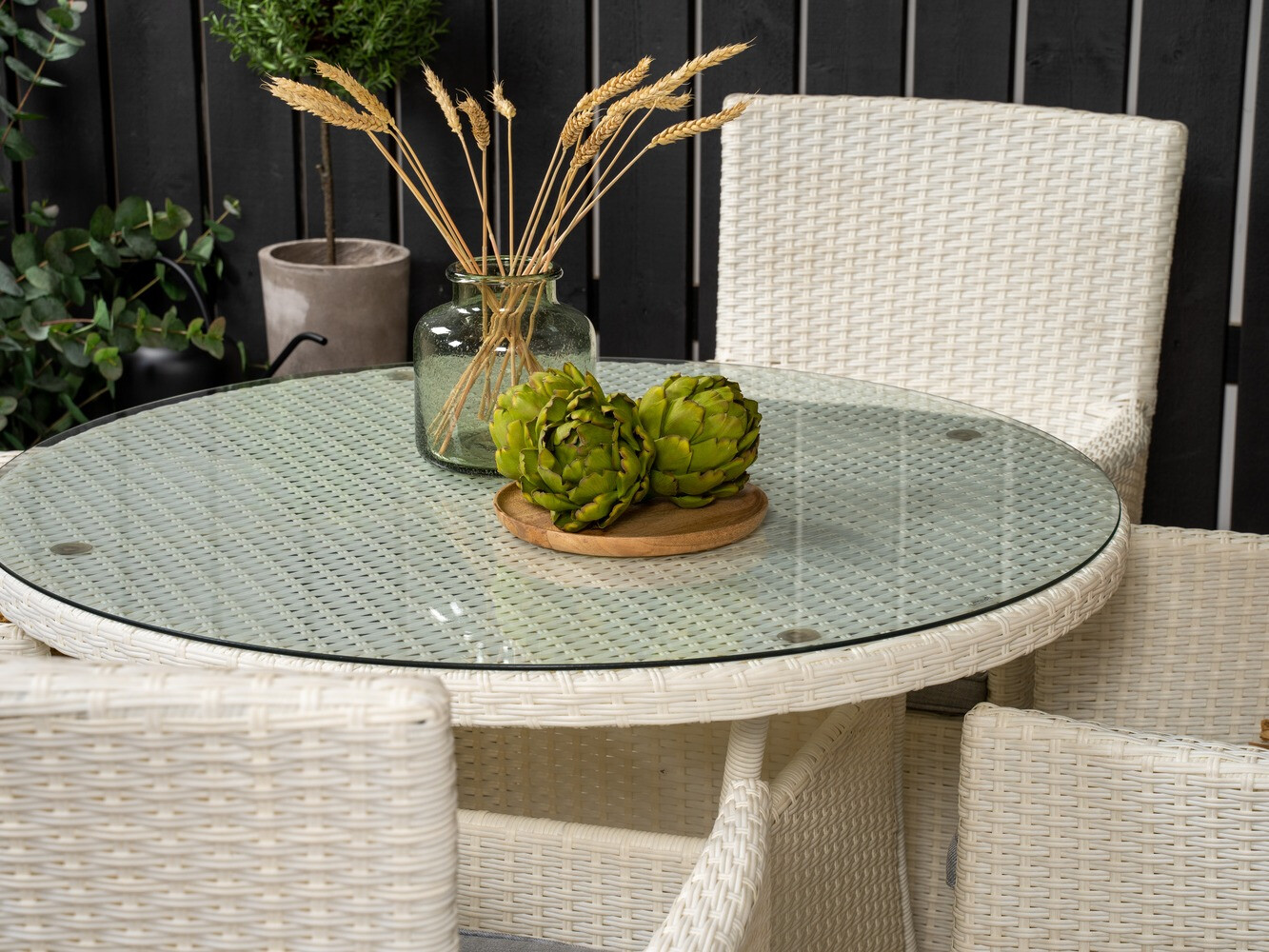 Komplet mize in stolov Dallas 622