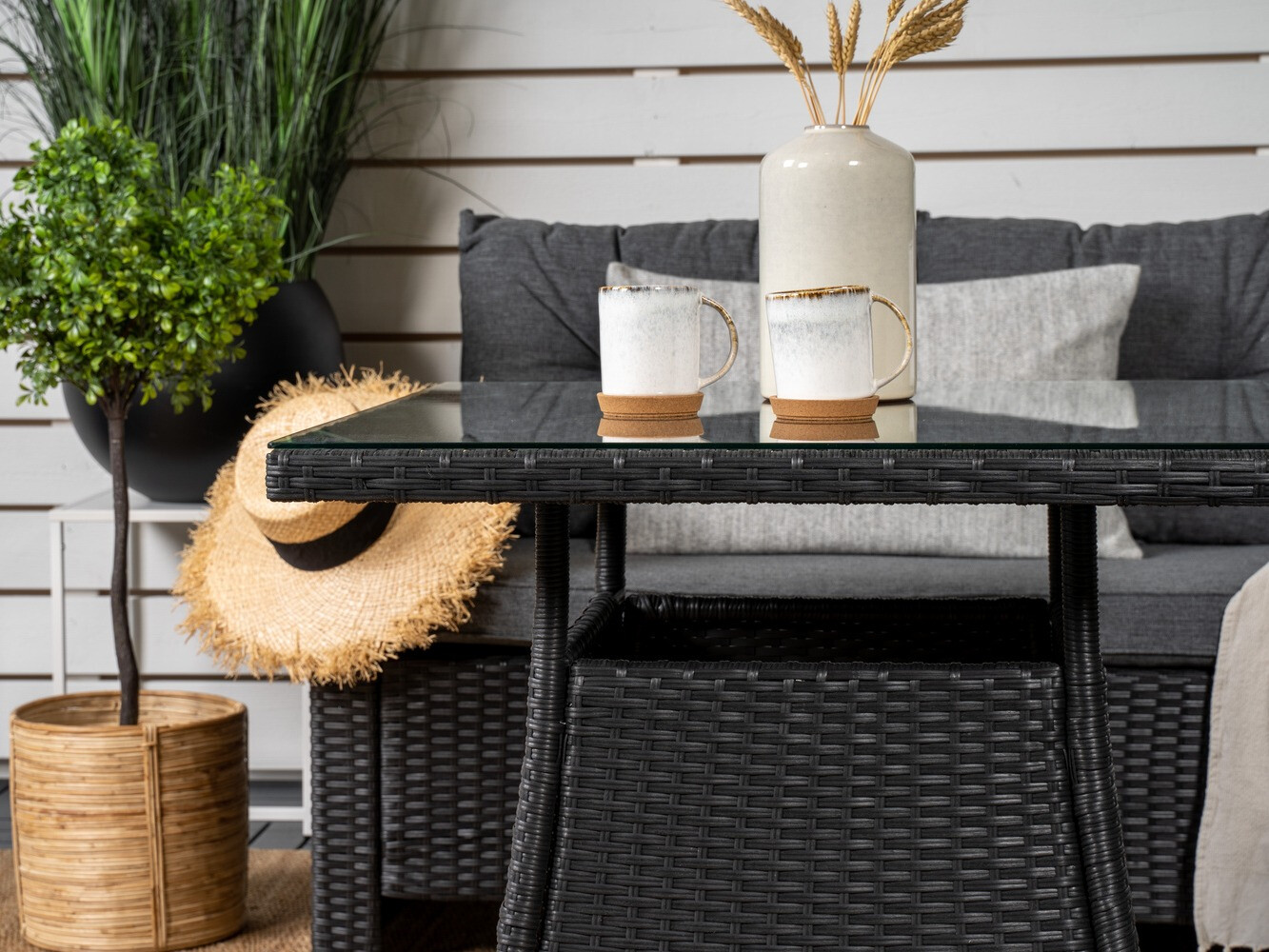 Komplet vrtnega pohištva Dallas 555