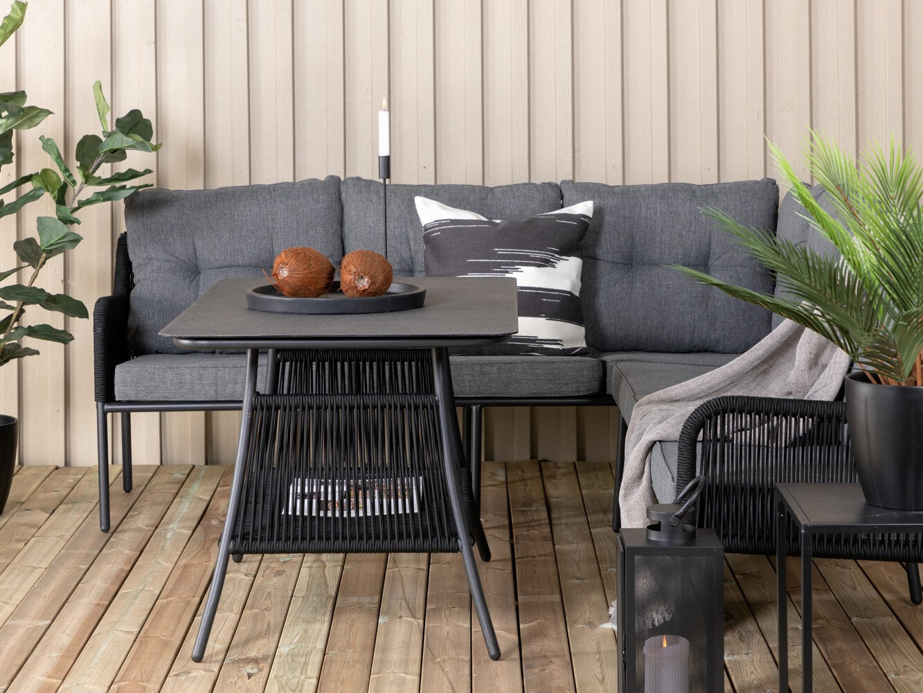 Komplet vrtnega pohištva Dallas 558