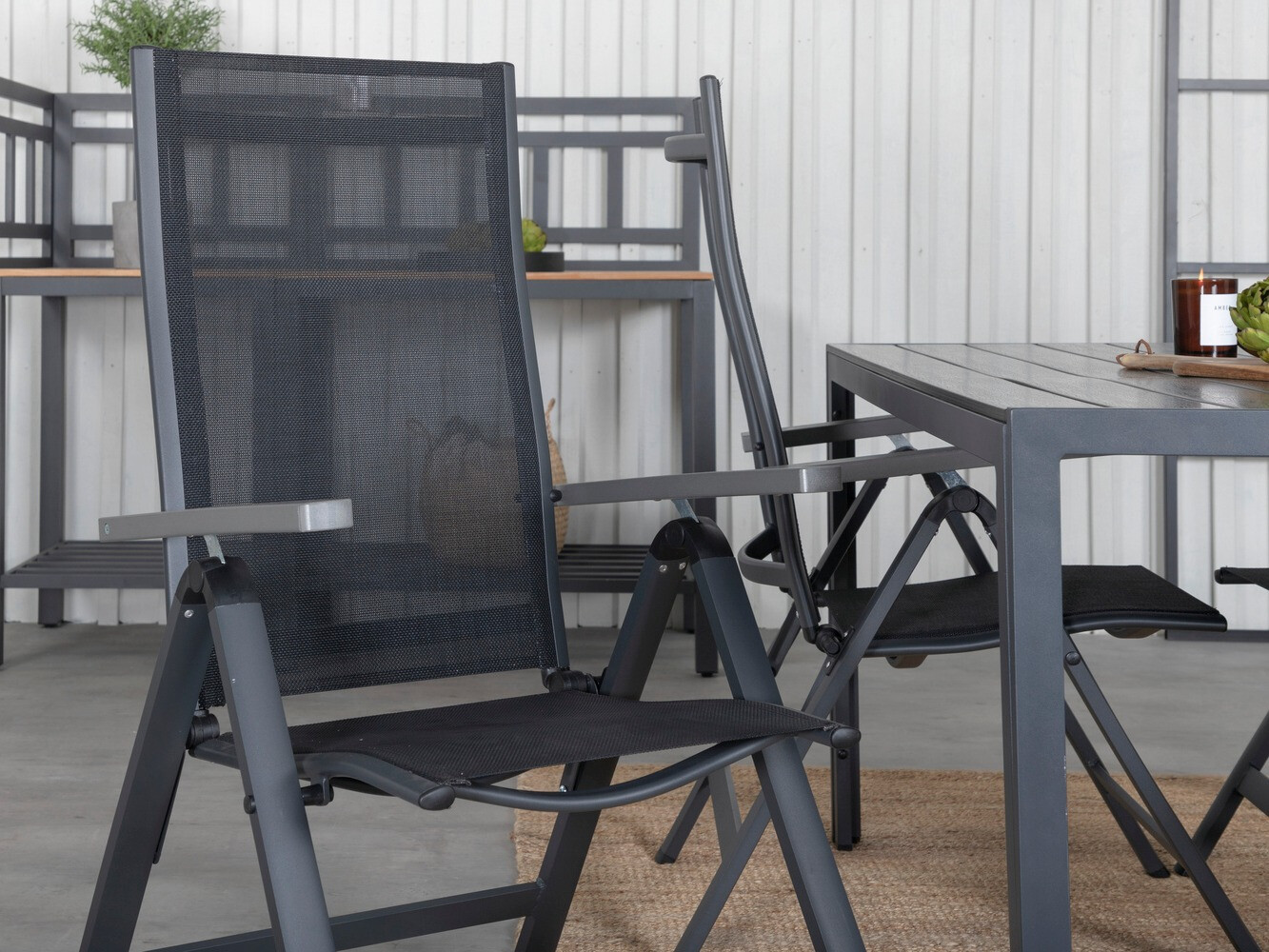 Komplet mize in stolov Dallas 724