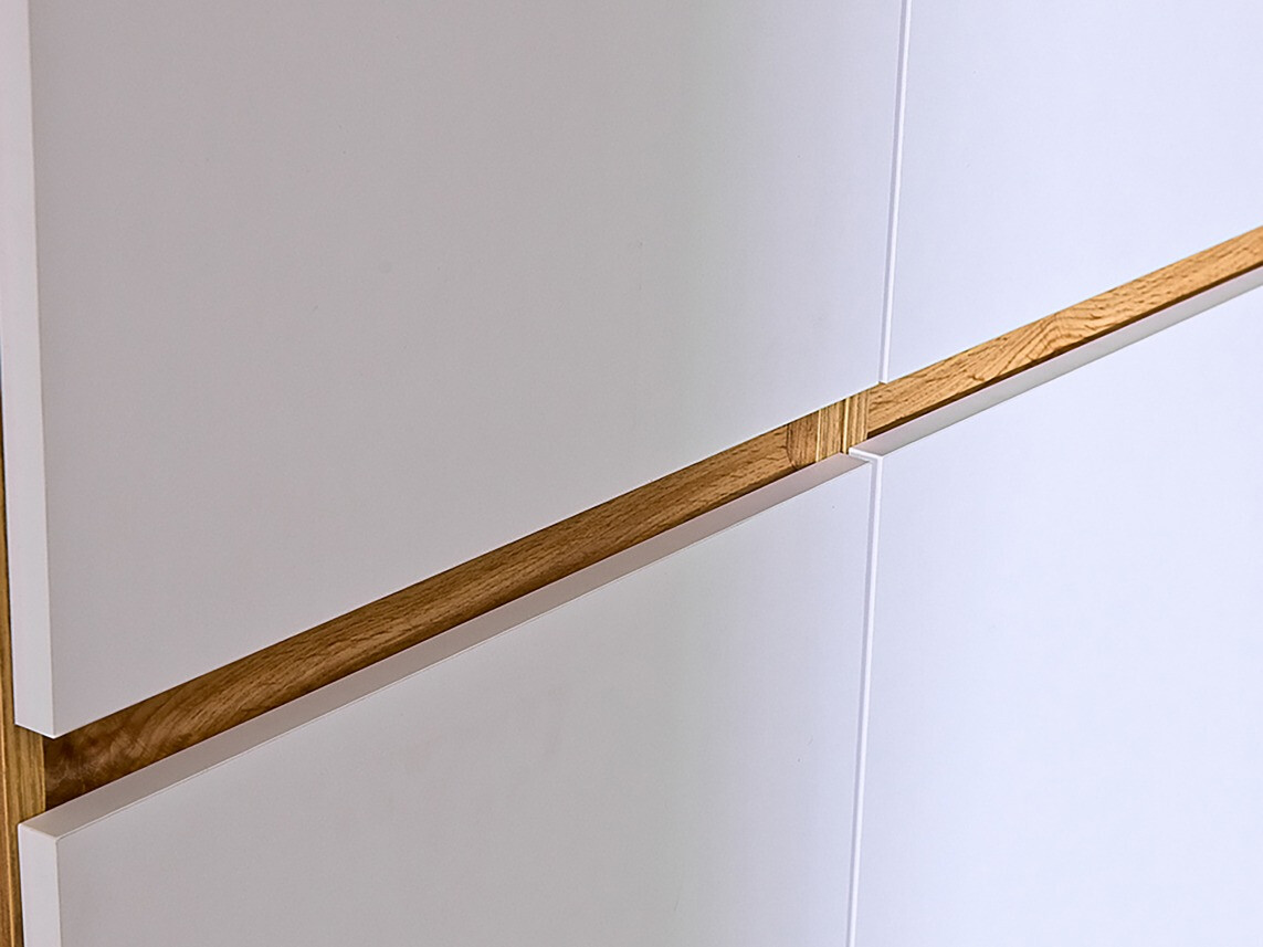 Komoda Evaropha 105 (Wotan hrast + Bela)