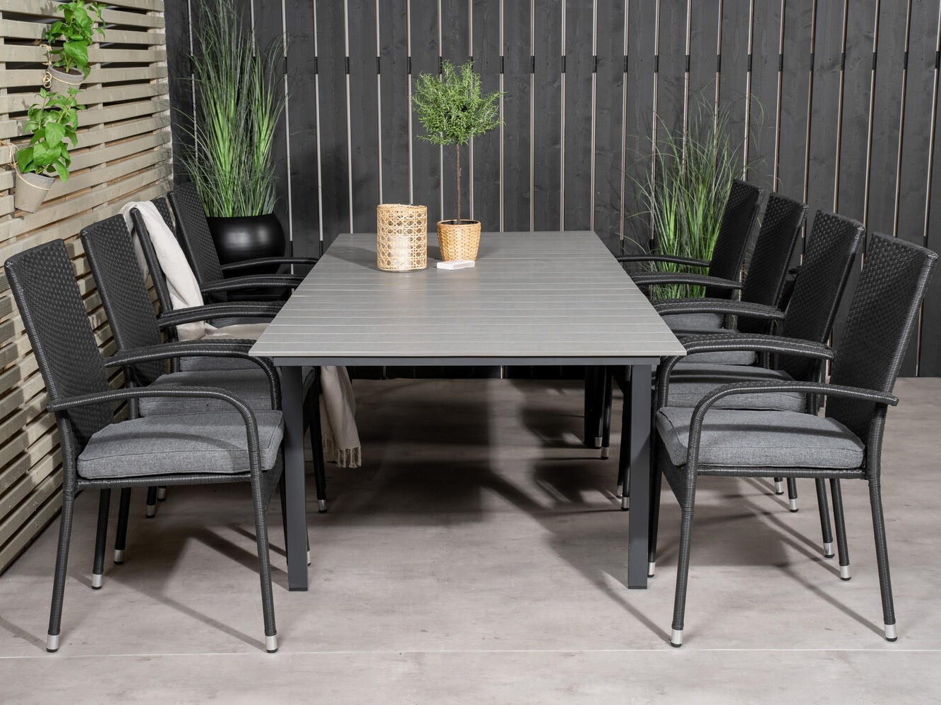Komplet mize in stolov Dallas 2481