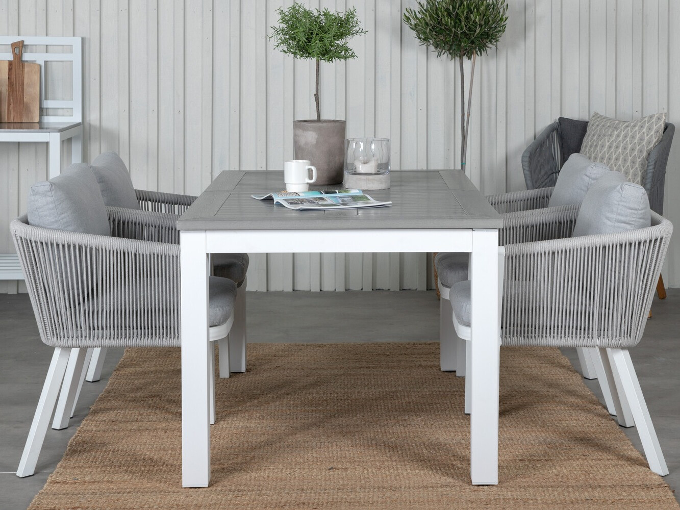 Komplet mize in stolov Dallas 2805