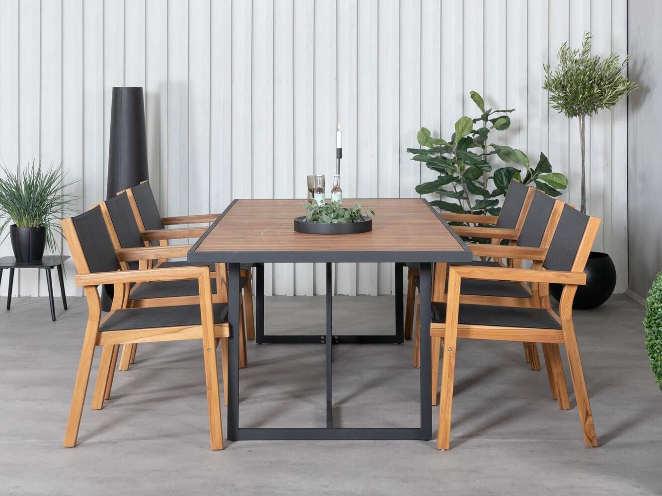 Komplet mize in stolov Dallas 2919