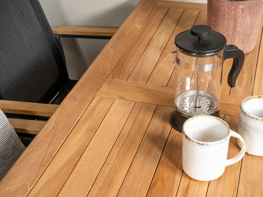 Vrtna miza Nunova 109