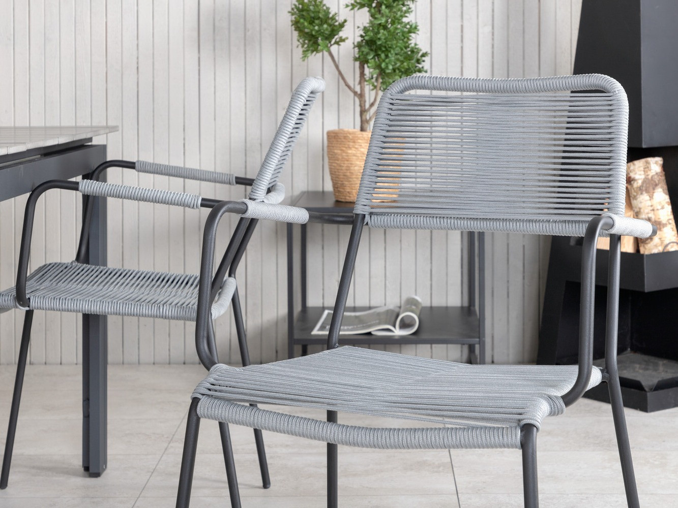 Komplet mize in stolov Dallas 2988