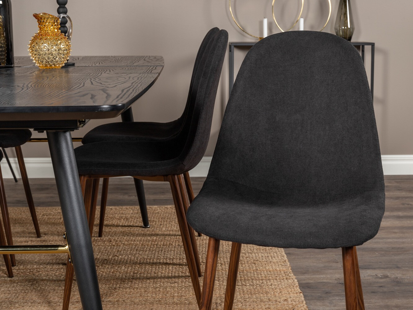 Jedilniški komplet Dallas 1443 (Črna + Oreh)