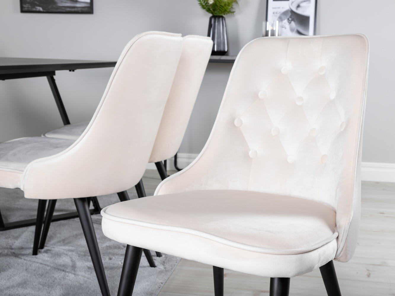 Jedilniški komplet Dallas 1628 (Bež)