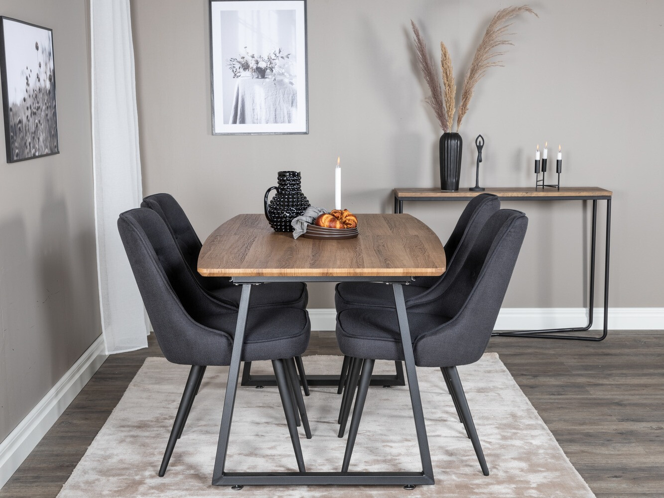 Jedilniški komplet Dallas 332 (Črna)