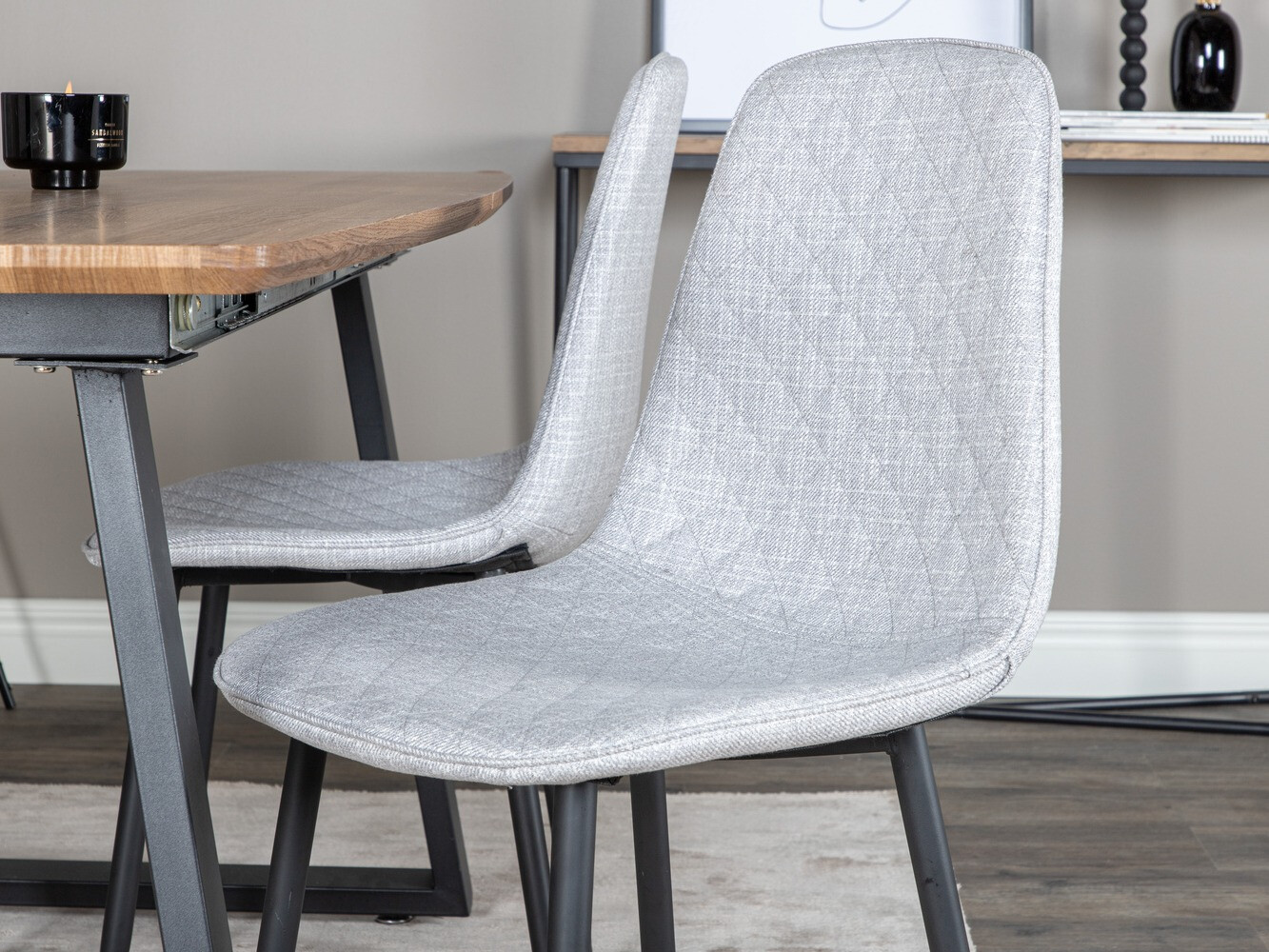 Jedilniški komplet Dallas 336 (Svetlo siva + Črna)